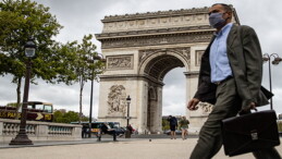 Fransa’da son 24 saatte 5 bin 453 yeni vaka tespit edildi