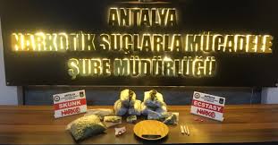 Antalya’da geçen ay uyuşturucu operasyonlarında 388 kişi yakalandı