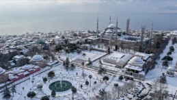 Türkiye’de hava sıcaklıkları cumadan itibaren 6 ila 15 derece düşecek, kar yağışı etkili olacak