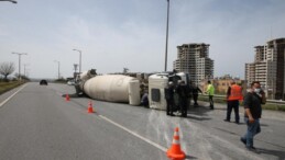 Hatay’da otomobil ile beton mikseri çarpıştı: 1 ölü, 2 yaralı