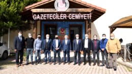 Vali Yazıcı: ” Gazeteciler Antalya’nın tanıtılmasında büyük rol oynuyor”