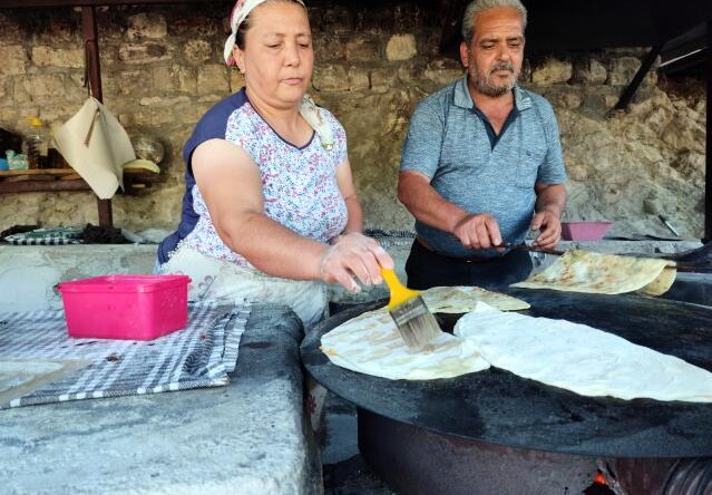 Hataylı kadınların geçim kaynağı sac ve tandır ekmeği