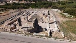 Patara’daki kazılarda 2 bin 300 yıl öncesine ait balık iskeletleri bulundu