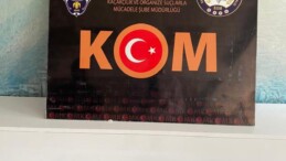 Hatay’da otomobilde 22 gümrük kaçağı cep telefonu ele geçirildi