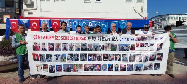 Hatay’da Çin’in Uygur Türklerine yönelik politikası protesto edildi