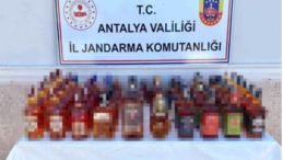 Evde sahte alkol üretimine jandarma baskını