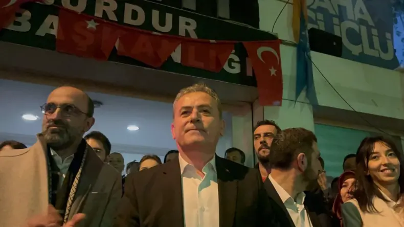 Mehmet Şimşek, Burdur Belediye Başkan Adayı olarak coşkuyla karşılandı