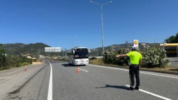 Gazipaşa’da Turist Taşıyan Araçlara Yoğun Denetim: Güvenli Seyahat İçin Uyarılar Arttırıldı