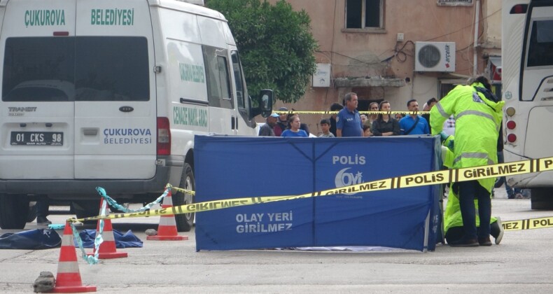 Adana’da Kadın Özel Halk Otobüsünün Çarpması Sonucu Yaşamını Yitirdi