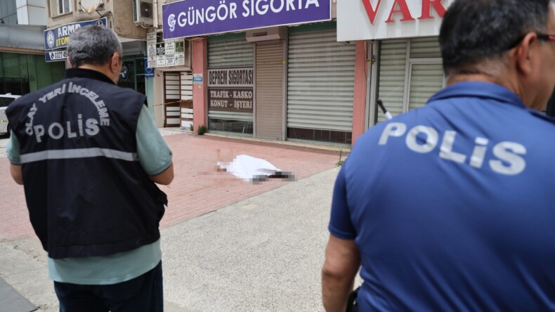 Adana’da İş Merkezinden Düşen Yaşlı Adam Hayatını Kaybetti!