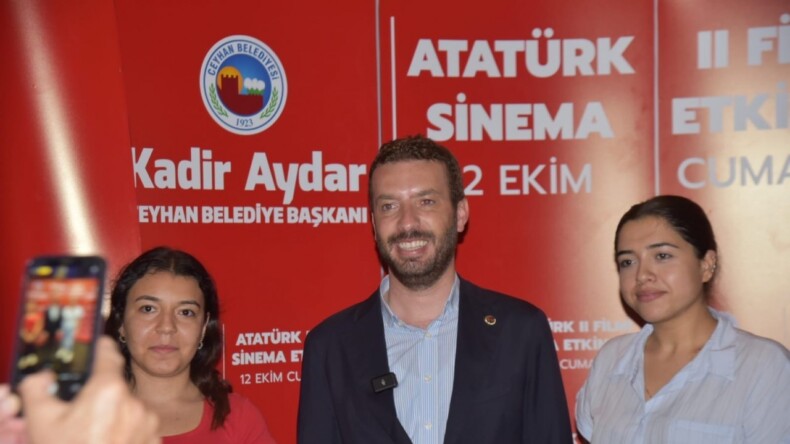 Ceyhan Belediye Başkanı Aydar, “Atatürk 2” filmiyle Ceyhanlıları buluşturdu – Akdeniz Haber, Akdeniz Haberleri, Akdeniz Gündem