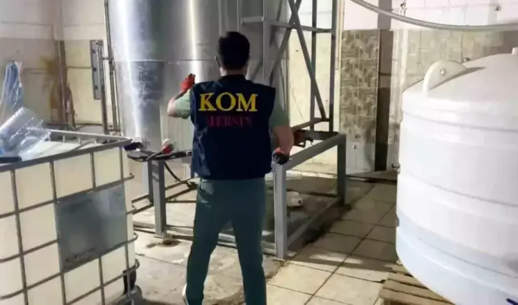 Mersin’de Kaçak Alkol Operasyonu: 3 Tutuklama