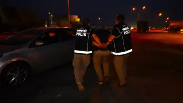 Mersin’de 332 bin uyuşturucu hap ele geçirildi