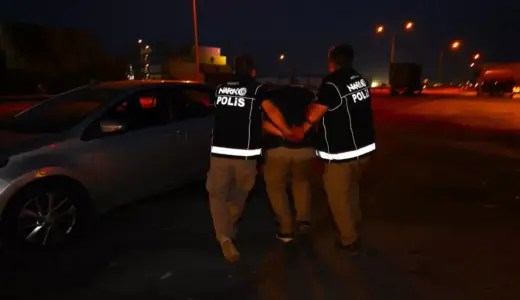 Mersin’de 332 bin uyuşturucu hap ele geçirildi