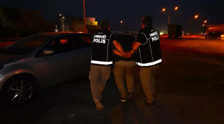 Mersin’de 332 bin uyuşturucu hap ele geçirildi