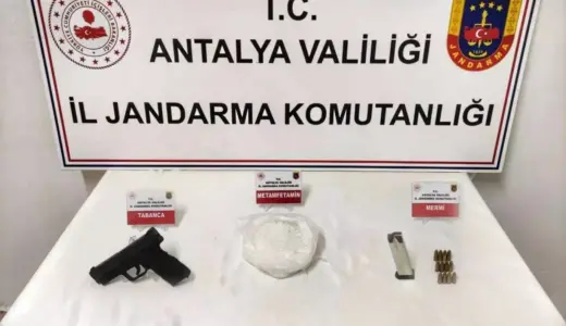 Gazipaşa’da Uyuşturucu ve Tabanca Ele Geçirildi