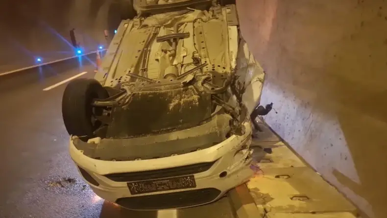 Silifke’de Trafik Kazası: Sürücü Yaralandı