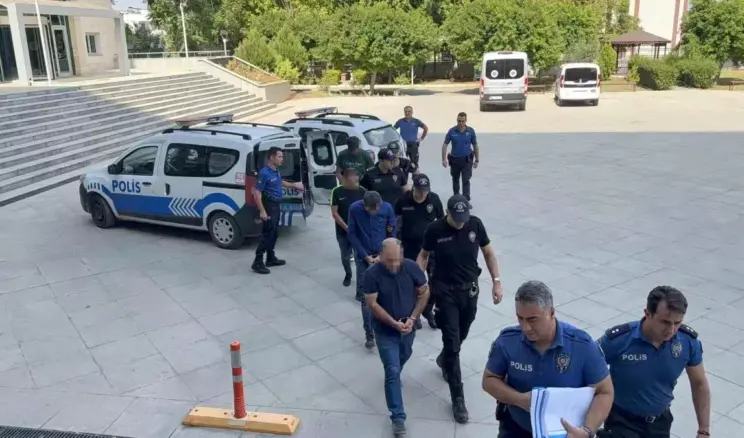 Tarsus’taki Asansör Kazasında 4 Kişi Adliyeye Sevk Edildi