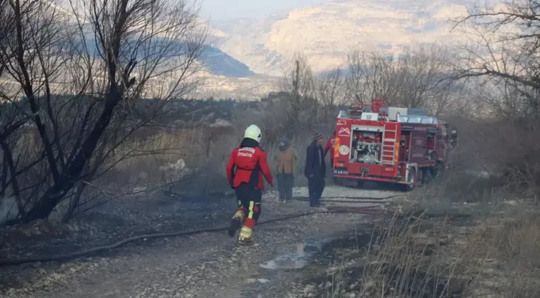Mersin’de Yangın Kontrol Altına Alındı