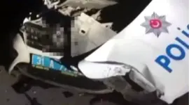Hatay’da Alkollü Sürücü Polis Aracına Çarptı