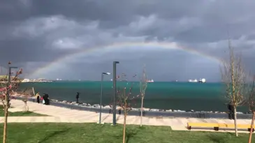 Samandağ’da Fırtına ve Dev Dalgalar