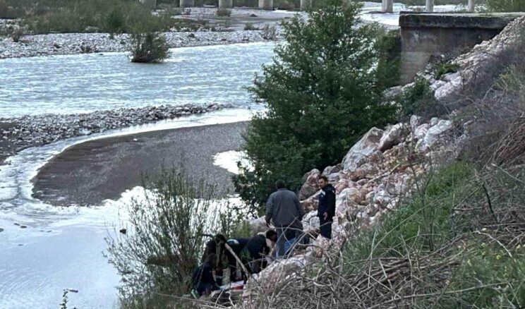 Manzara İzlerken 15 Metreden Düştü