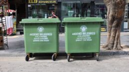 Mersin’de Çöp Konteynerleri Yenilendi