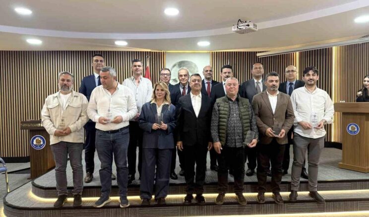 Tarsus’ta ekonomiye değer katanlara ödül