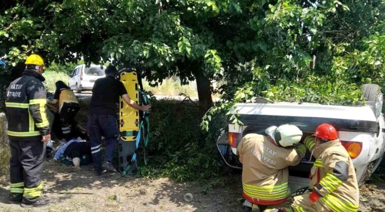 Hatay’da Ters Dönme Kazası: 3 Yaralı