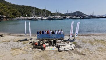 Göcek’te Deniz Dibi Temizliği