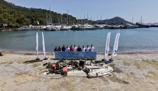 Göcek’te Deniz Dibi Temizliği